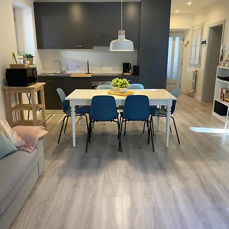 Pile House Apartment